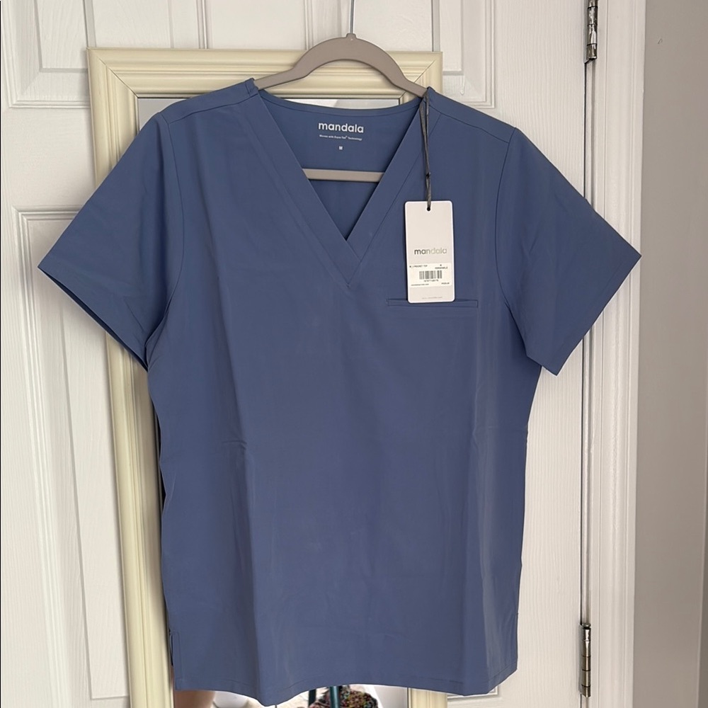 BRAND NEW Mandala Scrub Top Periwinkle
